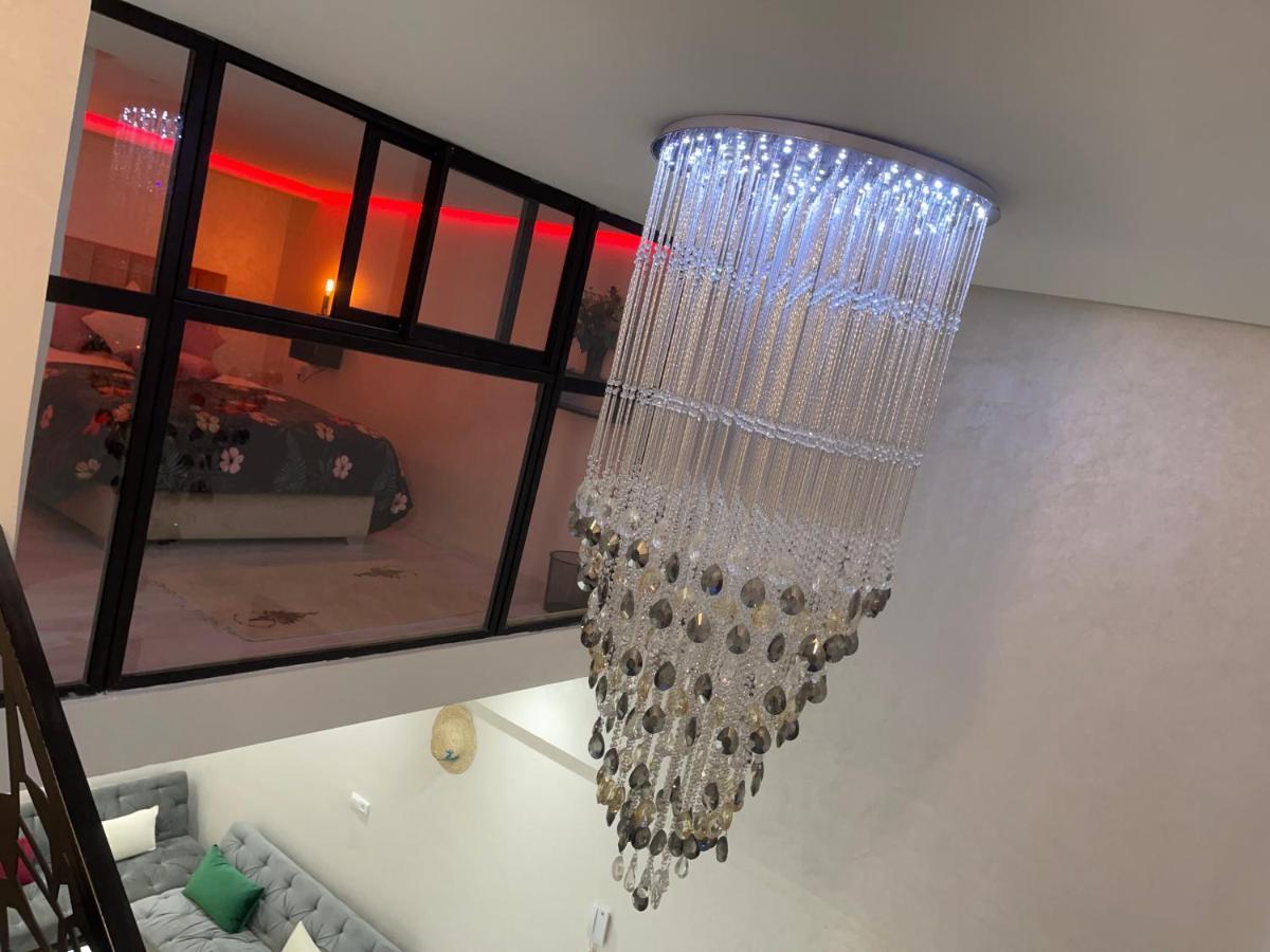 Appartement En Duplex Avec 3 Chambres Haut Standing Gueliz Marrakech Marrakesh Exteriör bild